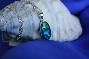 Pendant with an Opal